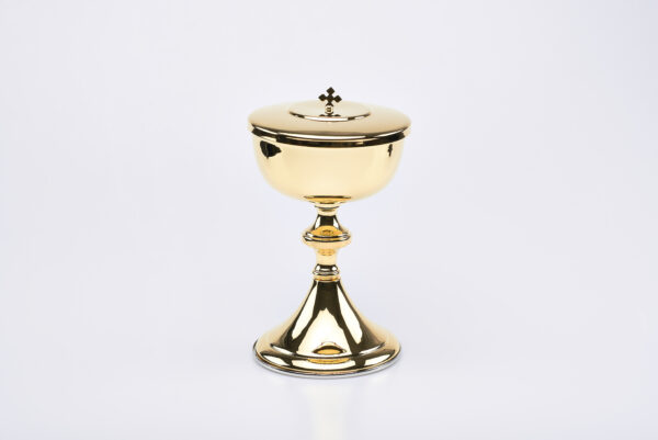 Pisside con coperchio in ottone dorato art. G.684