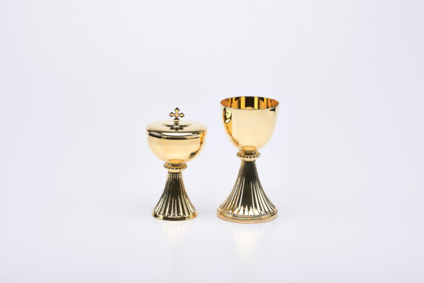 Coppia Calice e Pisside mod. San Germano dorati art. G.1877/1878D