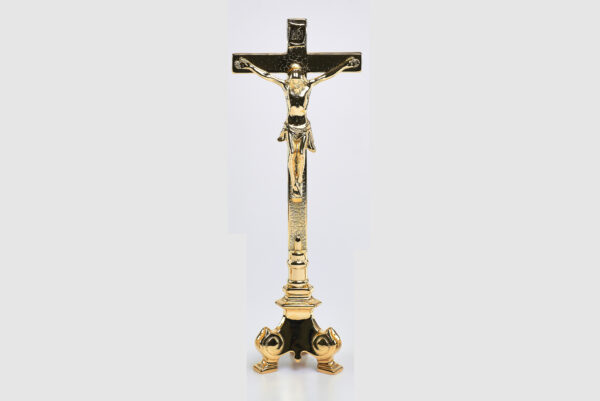 Croce dorata su candeliere art. G.620